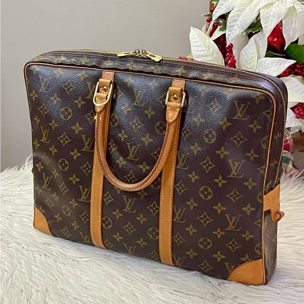 Authentic LOUIS VUITTON Monogram Porte Document Voyage - Picture 4 of 12